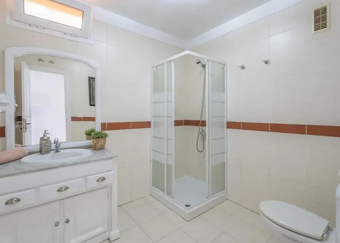 Brisas De Chasna 6 Адехе